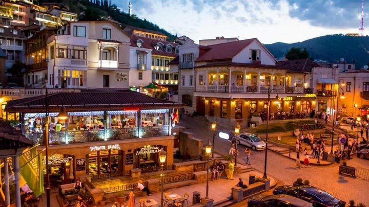 Elesa Hotel