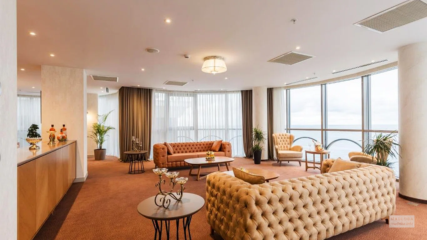 Интерьер отеля "Grand Gloria Hotel"