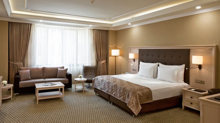 Grand Royal