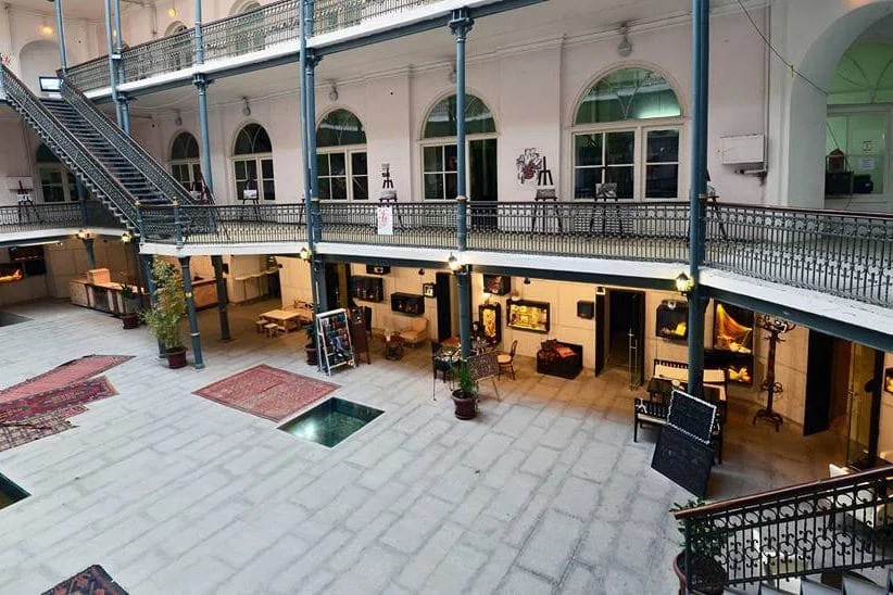 Вид со второго этажа Grishashvili Tbilisi History Museum Karvasla