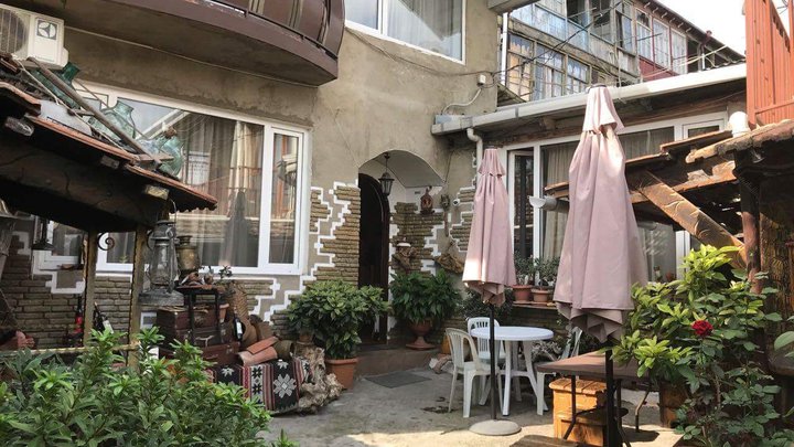 Guest House "Lea"