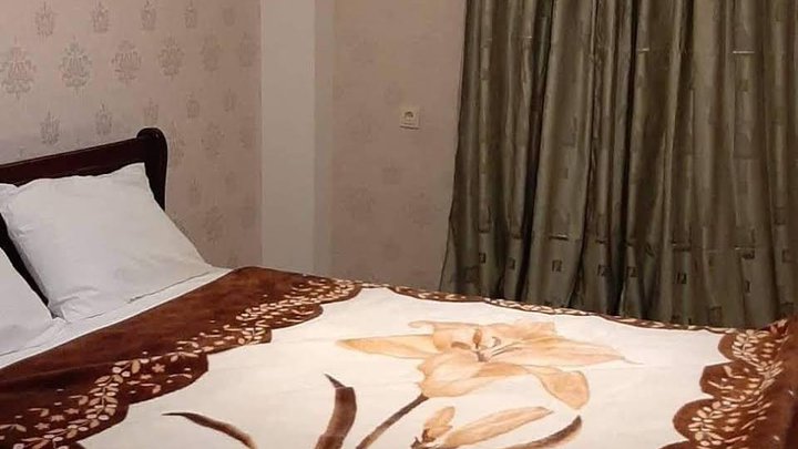 Guest house rosh