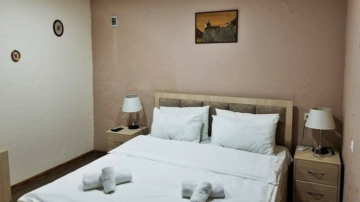 Guest House ZEMELI