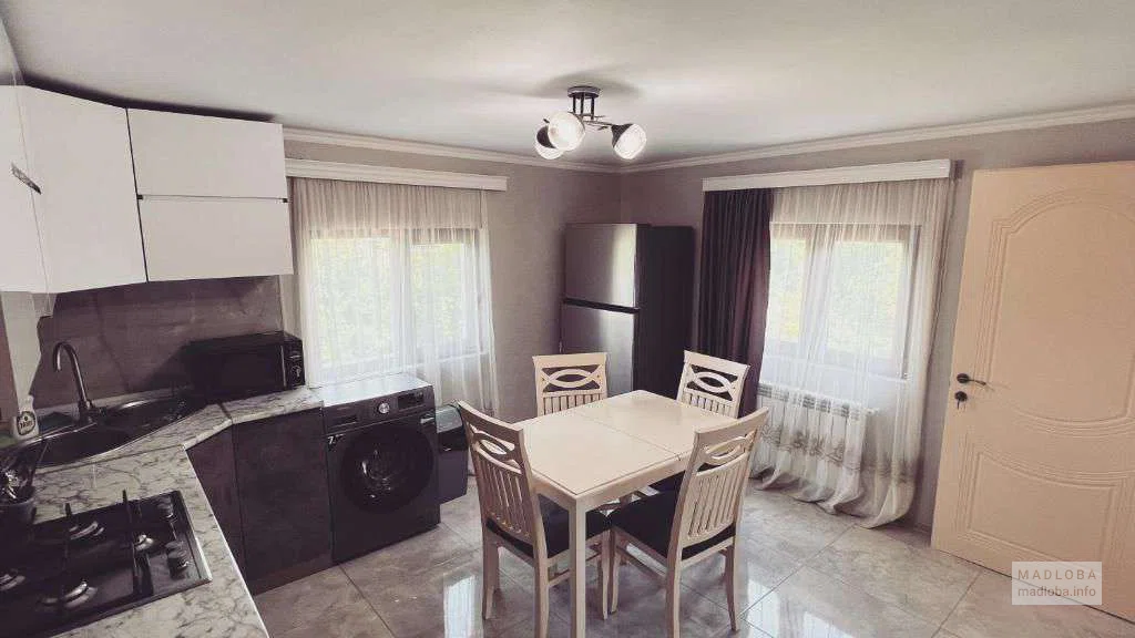 🏡 Guest House Gardenia: comfortable as home, but the owner is 'on call' via cameras