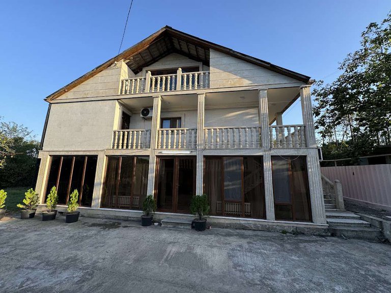 🏡 Guest House Gardenia: comfortable as home, but the owner is 'on call' via cameras