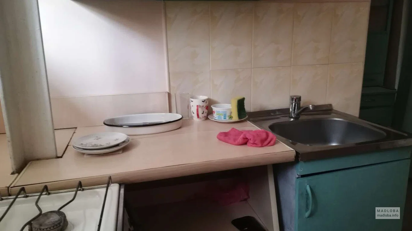 Общая кухня в хостеле Guest House 81