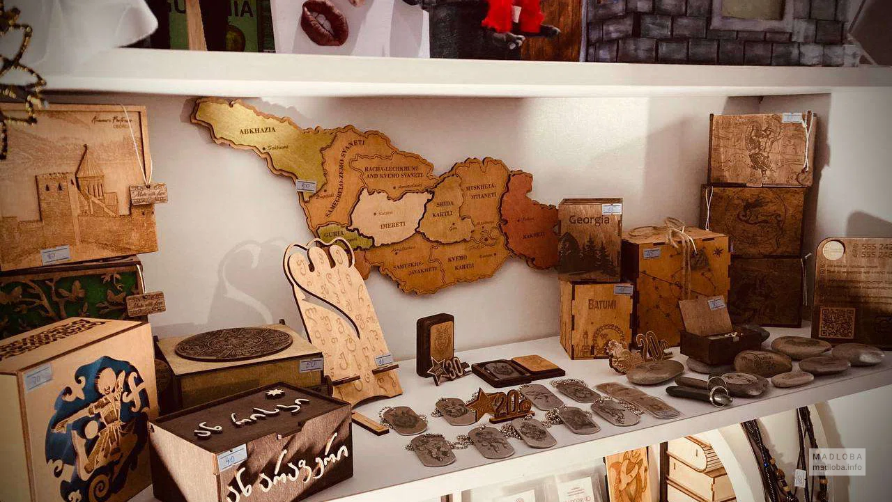 Магазин товаров для творчества и рукоделия "Hand Made"