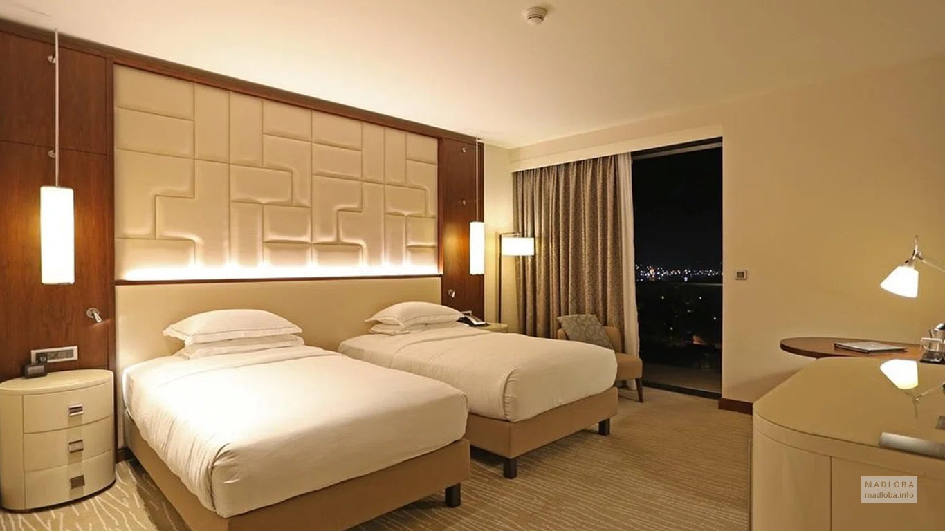 Двухместный номер в отеле "Hilton Batumi"