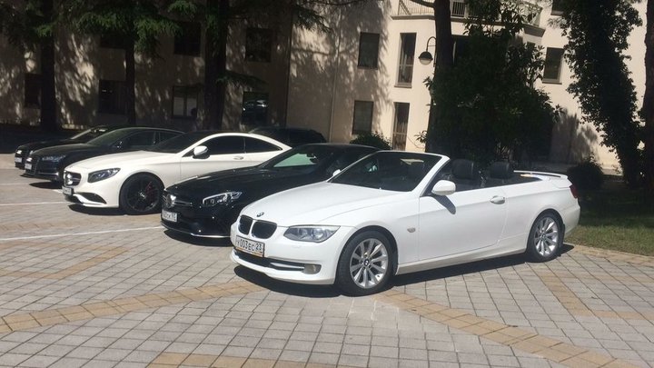 Hire-Auto