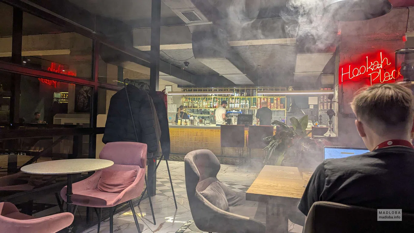 Кальян-бар Hookah Place na Saburtalo в Тбилиси