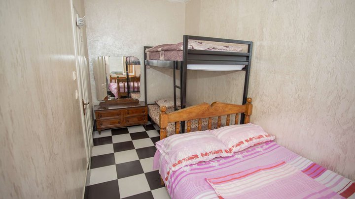Hostel California