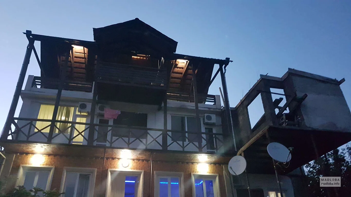 Здание хостела Georgian Friends