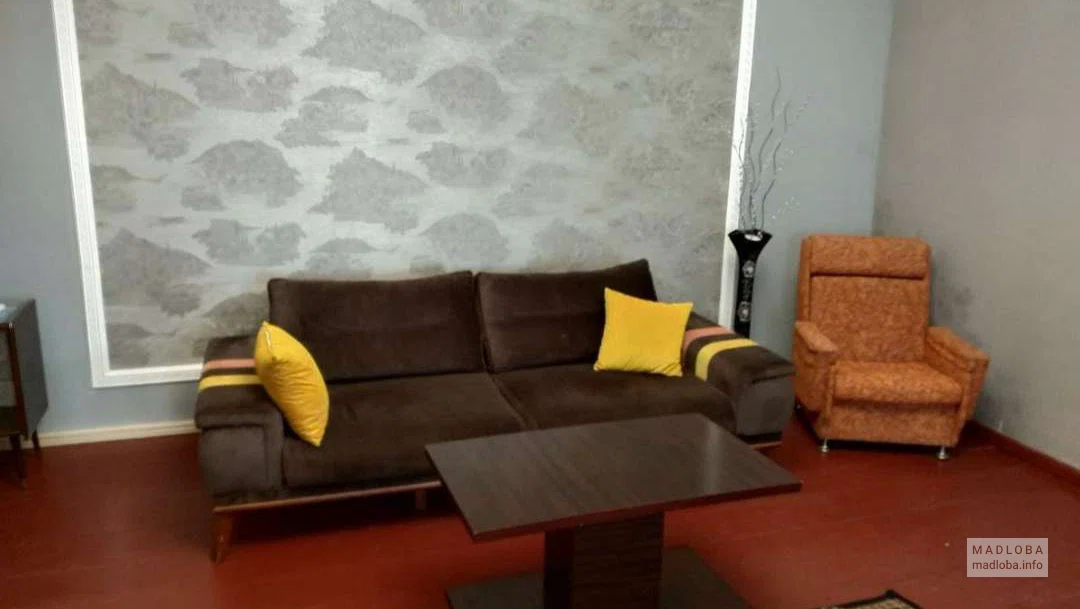 Общая комната отдыха в хостеле MY HOME