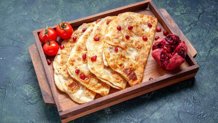 ცხელი პური