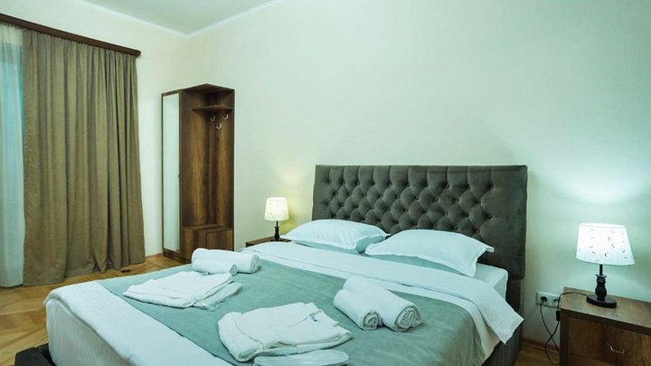 Hotel 9 rooms