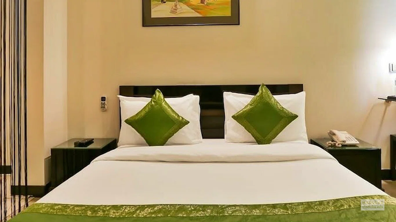 Hotel Canvas