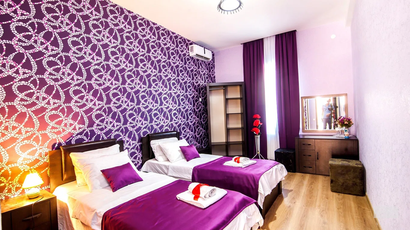 Hotel Ellegance