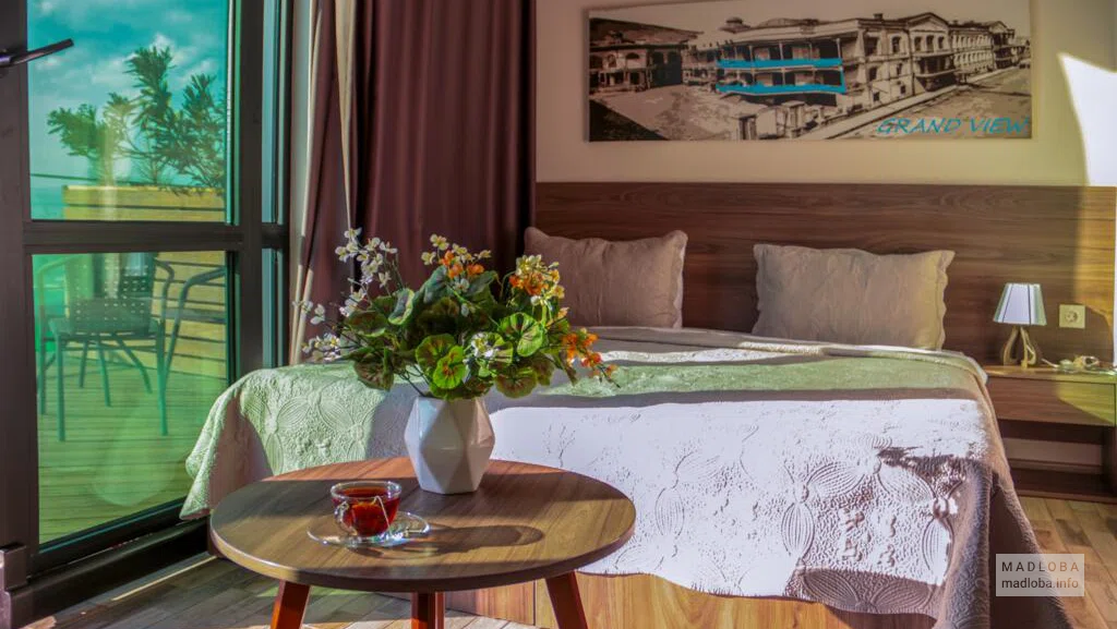 Кровать в номере Hotel Grand View in Tbilisi