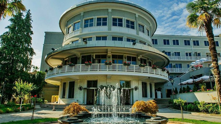 Intourist Palace Hotel & SPA