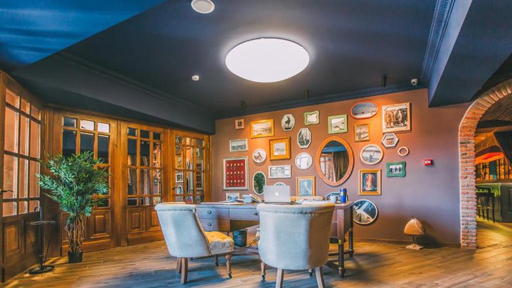 Kisi Hotel