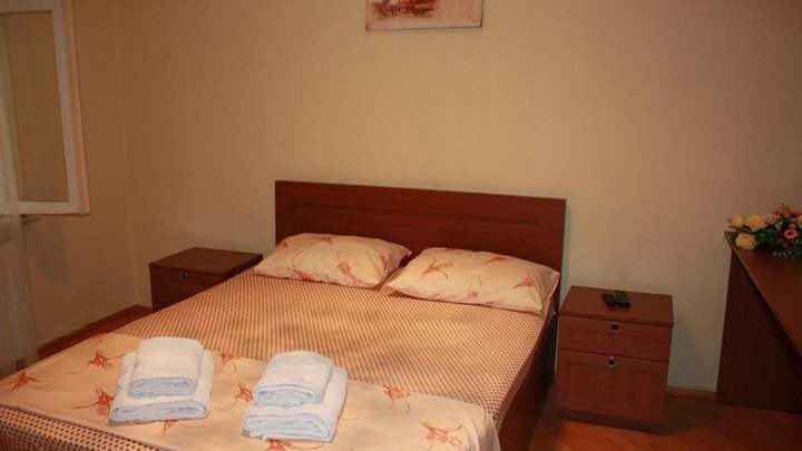 Paradise Hotel