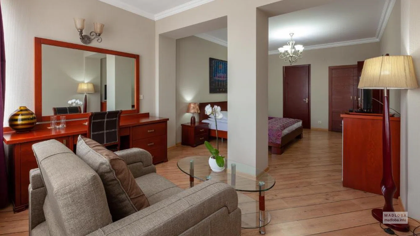 Номер в отеле Penthouse в Тбилиси