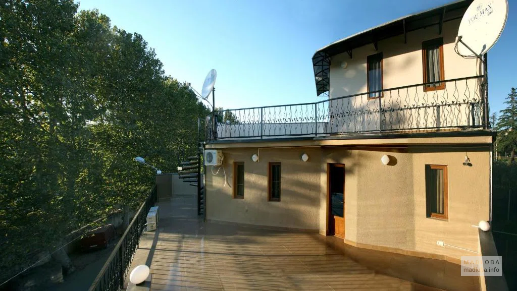 Внутренний дворик Hotel Pyramida