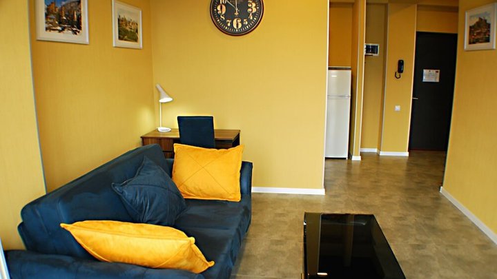 Hotel West - სასტუმრო ვესტი