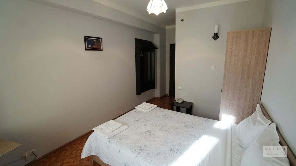 Спальня в Hotel G-Bakuri