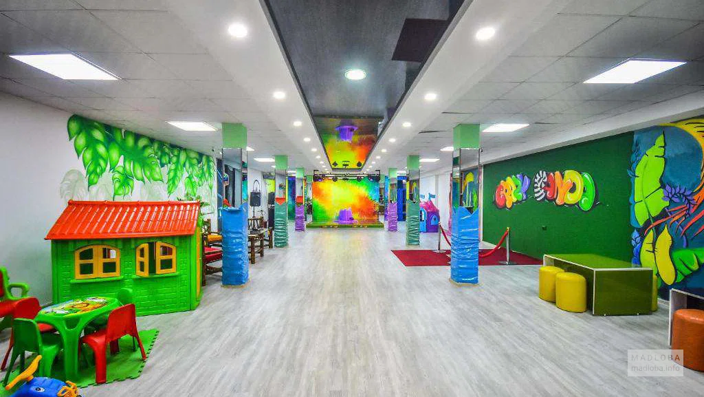 Детский уголок в Hotel JM S