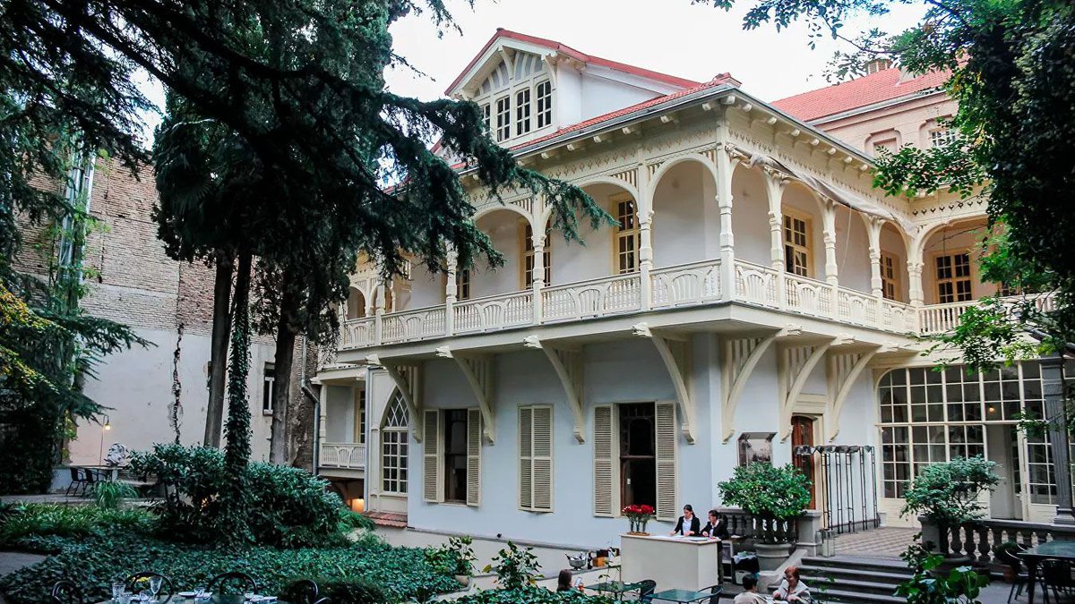 House-Writers Tbilisi-002.jpg