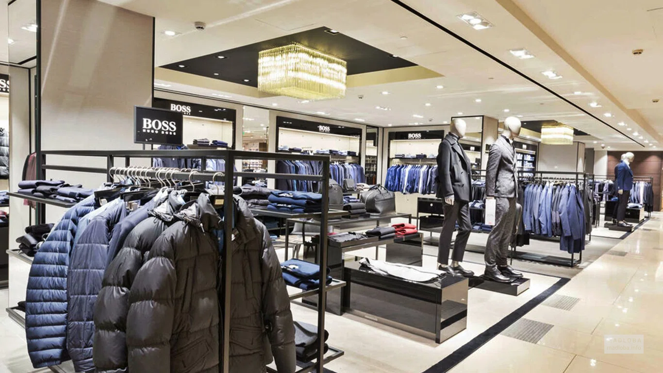 Торговый зал в магазине Hugo Boss