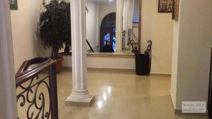 Холл в I.A.R. Hotel Batumi
