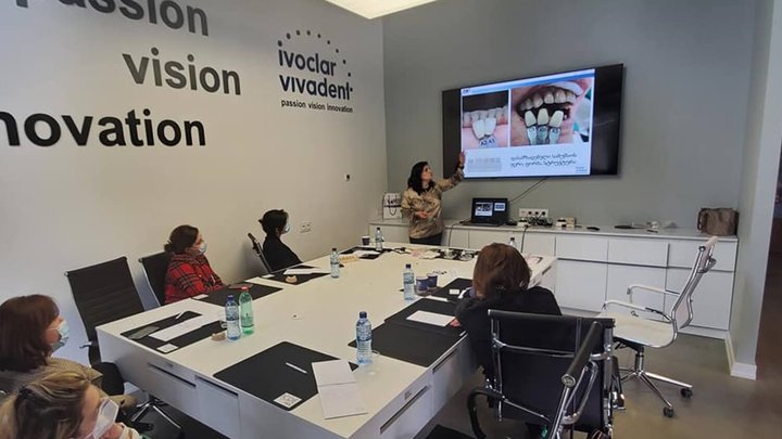 Center for Dental Education «ICDE»
