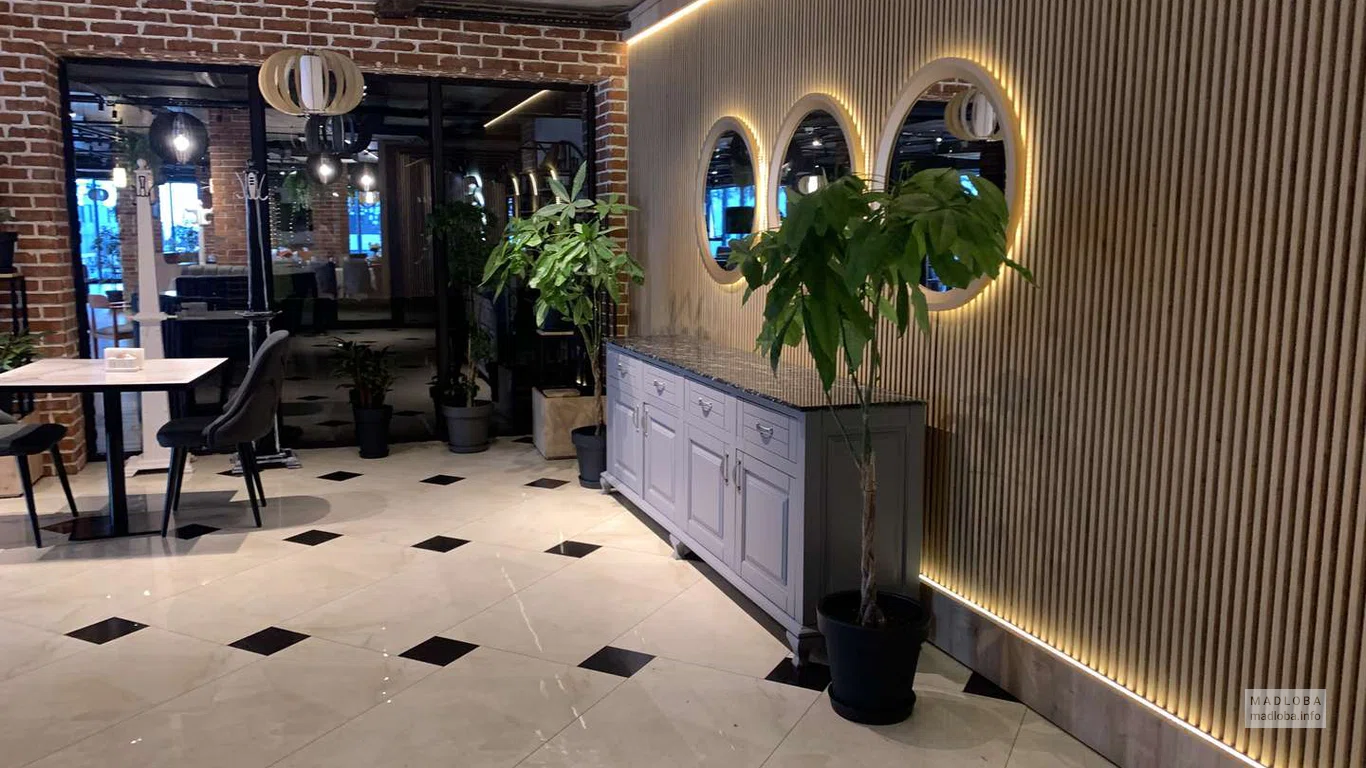 Restaurant Atlantis в Батуми