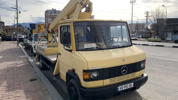 Автовышка в Батуми