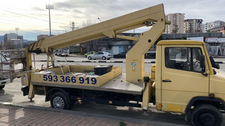 Автовышка в Батуми