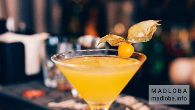 Коктейль в кафе Иннова