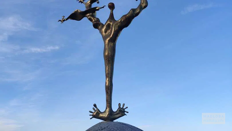 Скульптура Исследователь