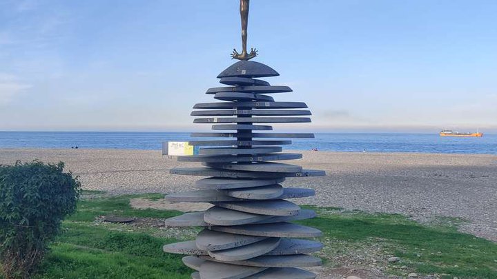 Sculpture "Explorer"