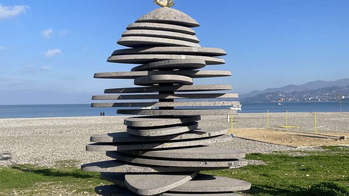 Sculpture "Explorer"