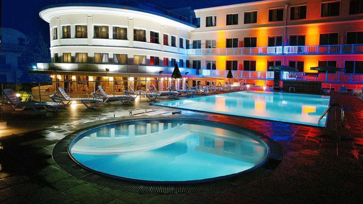 Intourist Palace Hotel & SPA