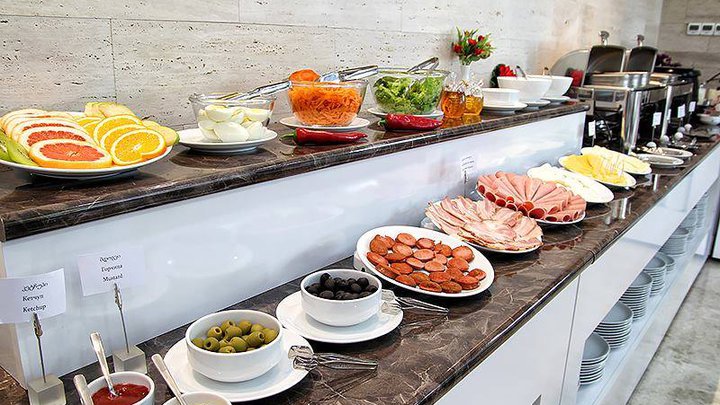 Hotel Iveria Inn