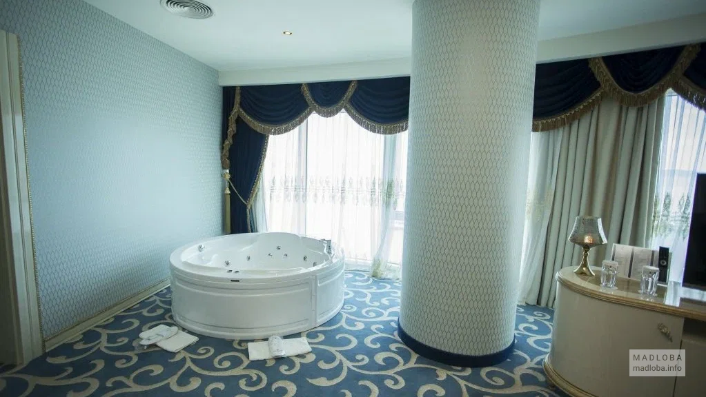 джакузи в JRW Welmond Hotel