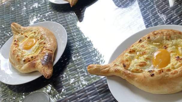 Jenny's Adjarian Khachapuri