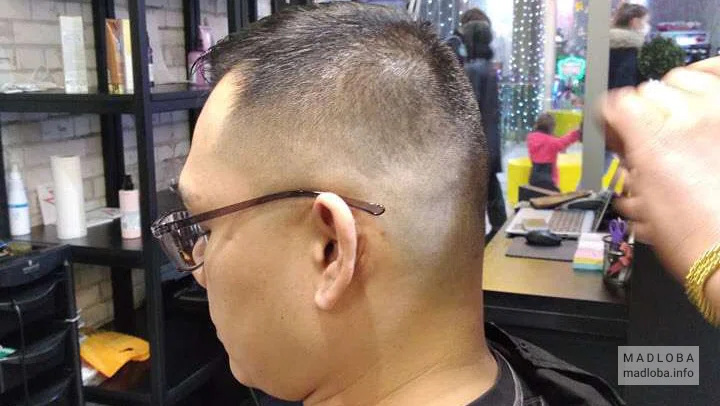 ბარბერშოპი Jordan Barber Man თმის შეჭრა