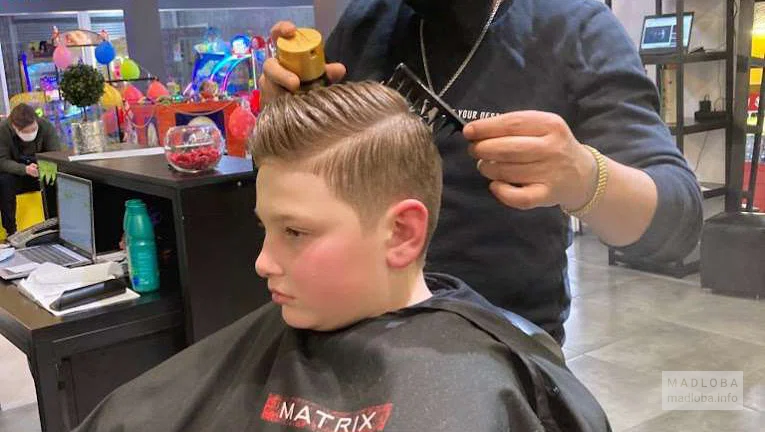Barbershop Jordan Barber Man baby Haircut