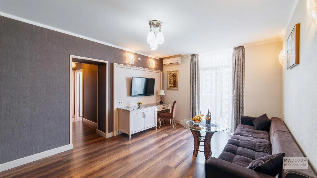 The interior of the hotel room