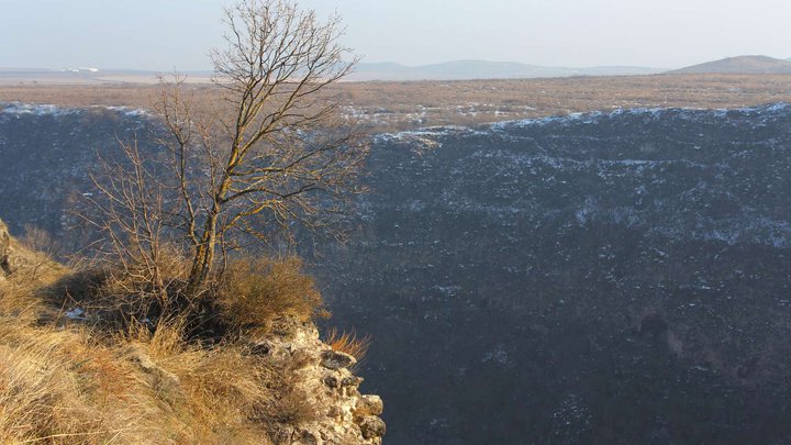 Canyon in Samshvilde