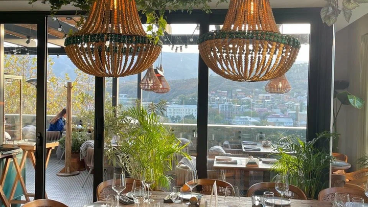 Khedi Sushi Bar